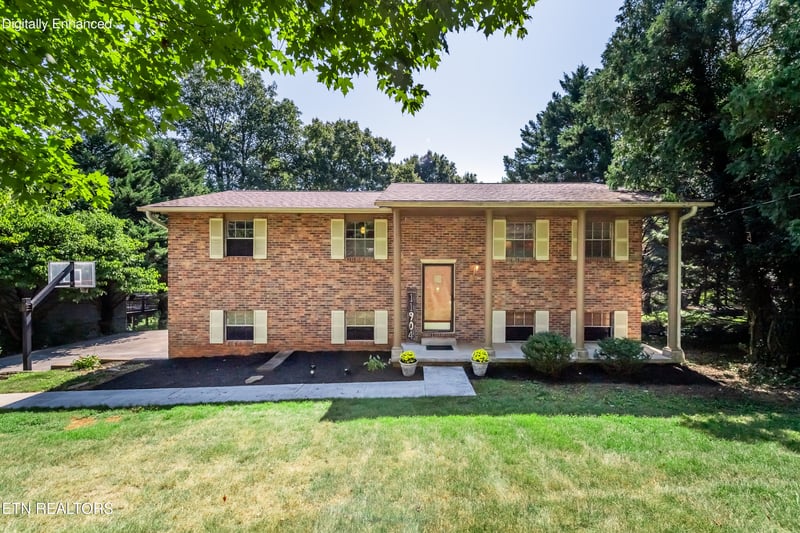 11904 W Kingsgate Rd #2, Knoxville, TN 37934