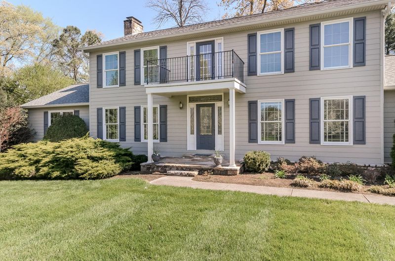 11905 W Fox Chase Cir, Knoxville, TN 37934