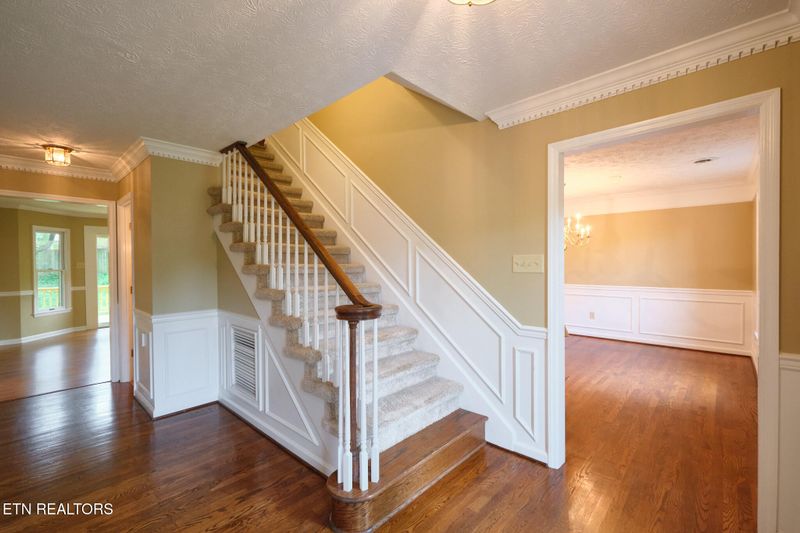 11908 Burnside Pl, Knoxville, TN 37934