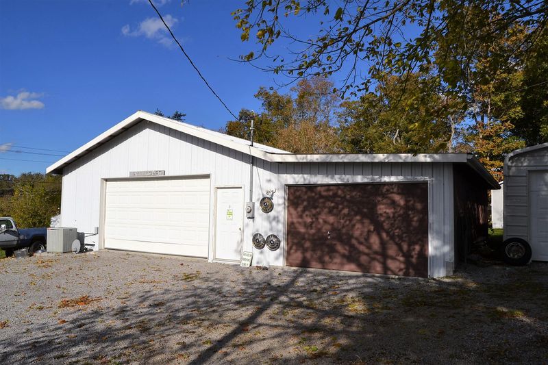 1191 Fredonia Rd, Crossville, TN 38571