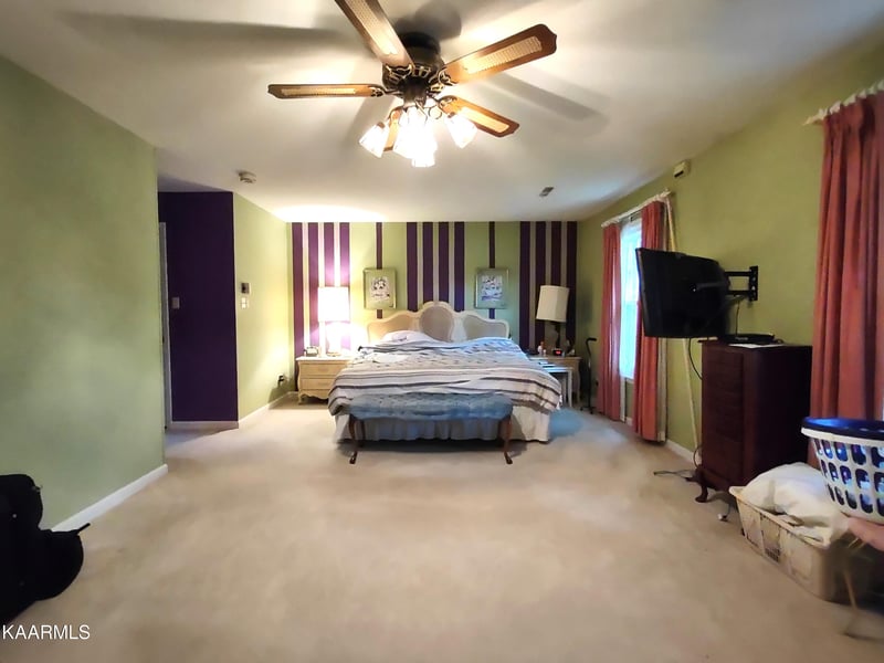 11912 Black Rd, Knoxville, TN 37932