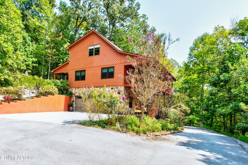 1194 Cove Pointe Rd, Lafollette, TN 37766