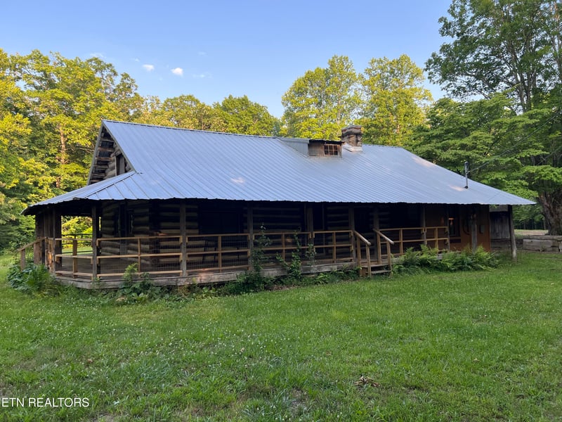1198 Mill Creek Rd, Sunbright, TN 37872