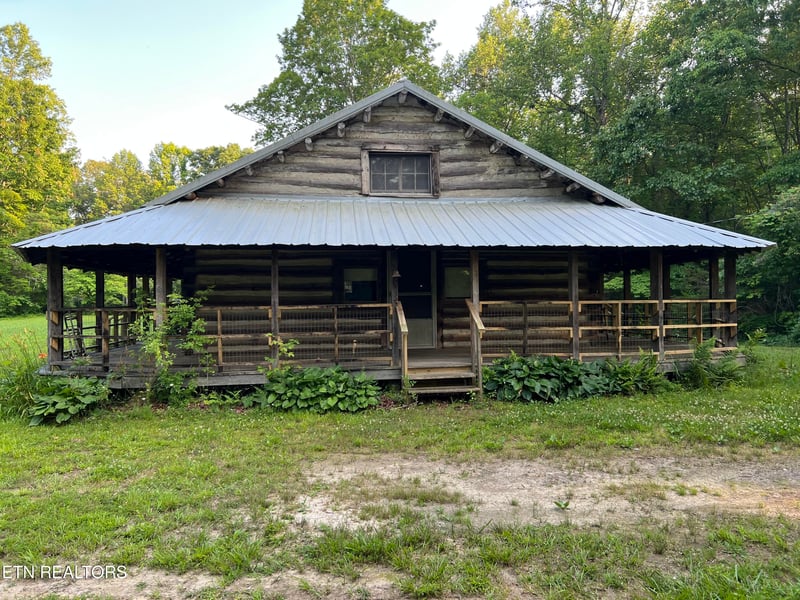 1198 Mill Creek Rd, Sunbright, TN 37872