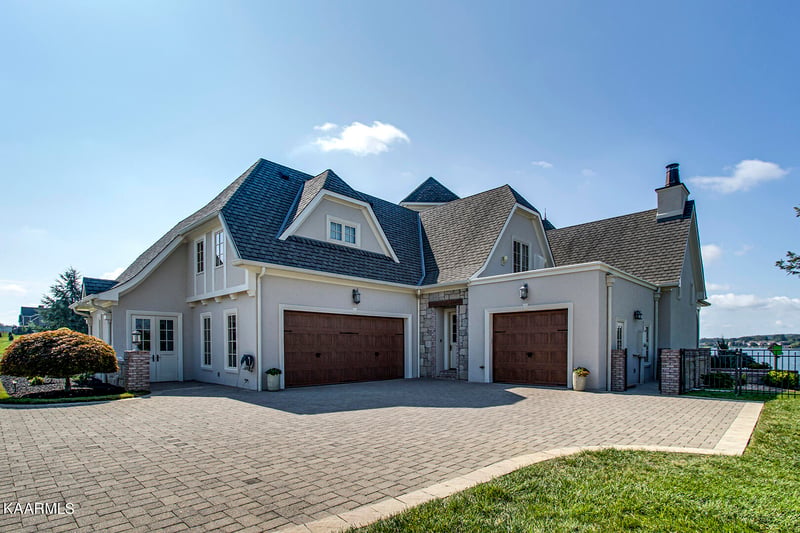 1199 Edgewater Way, Lenoir City, TN 37772