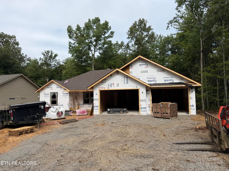 12 Dovecote Ter, Crossville, TN 38558