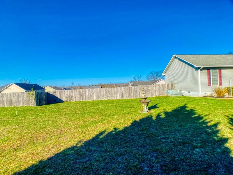 12 Fawn Loop, Crossville, TN 38555