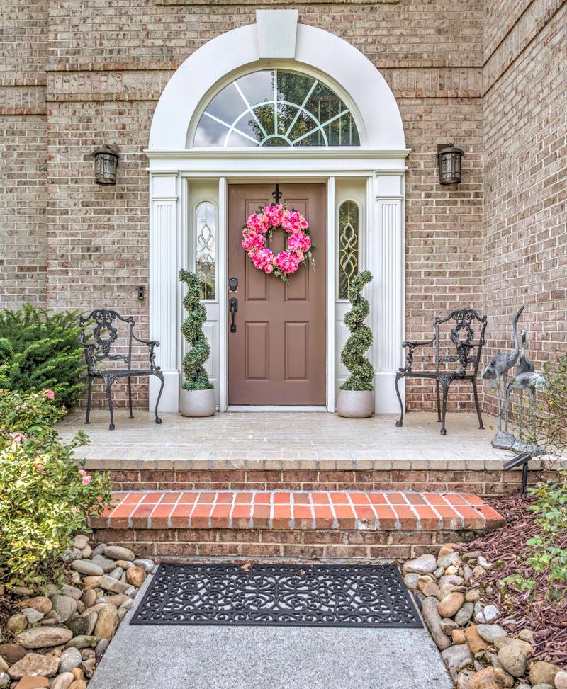 12 Radcliff Ter, Oak Ridge, TN 37830
