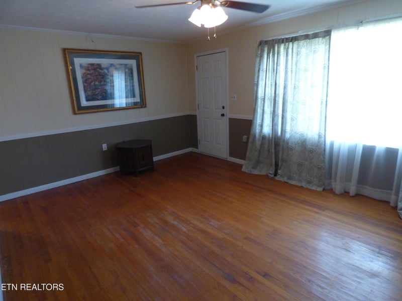 12 Shadberry Rd, Crossville, TN 38572