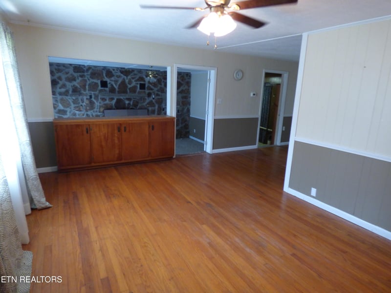 12 Shadberry Rd, Crossville, TN 38572