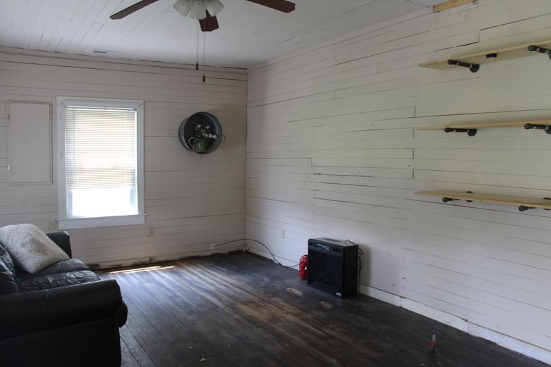 120 Batley Rd, Clinton, TN 37716