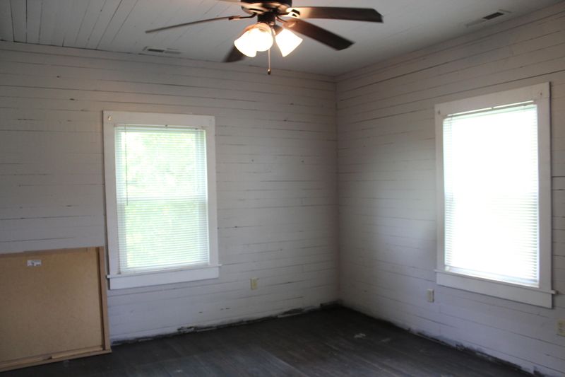 120 Batley Rd, Clinton, TN 37716