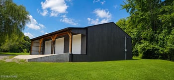 120 Bond Cir, Oneida, TN 37841
