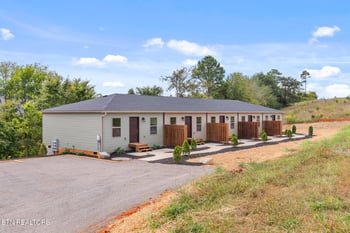 120 County Garage Rd, Sevierville, TN 37876