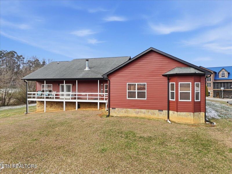 120 County Line Rd, Dandridge, TN 37725