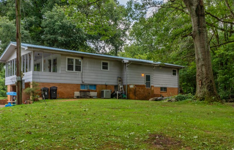 120 County Road 556, Athens, TN 37303