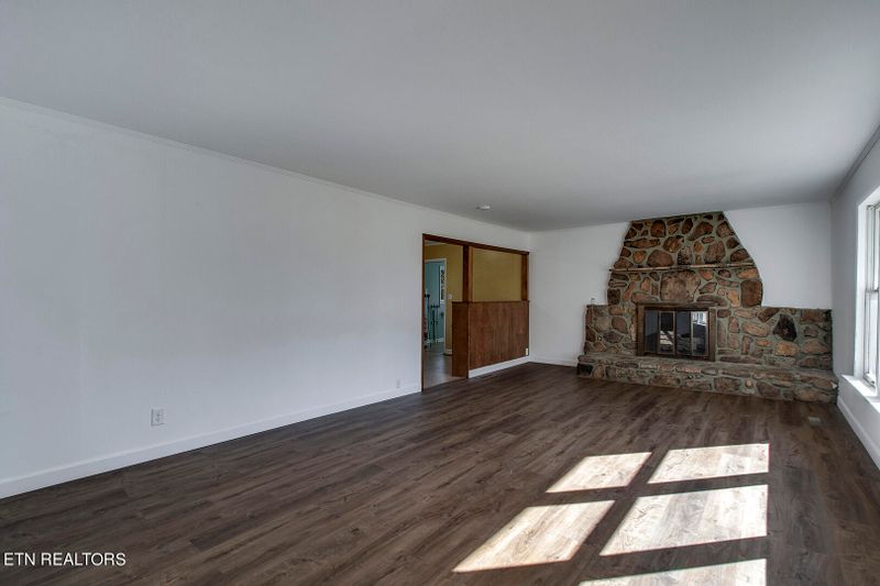 120 County Road 885, Etowah, TN 37331