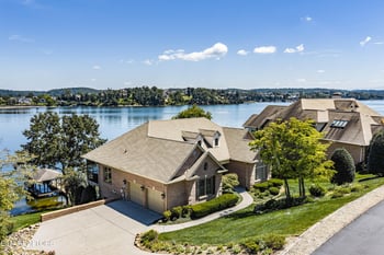 120 Coyatee Point Dr, Loudon, TN 37774