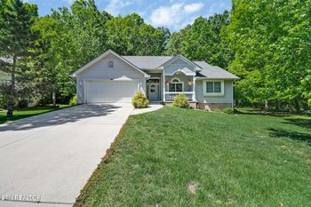 120 Cromwell Ln, Fairfield Glade, TN 38558
