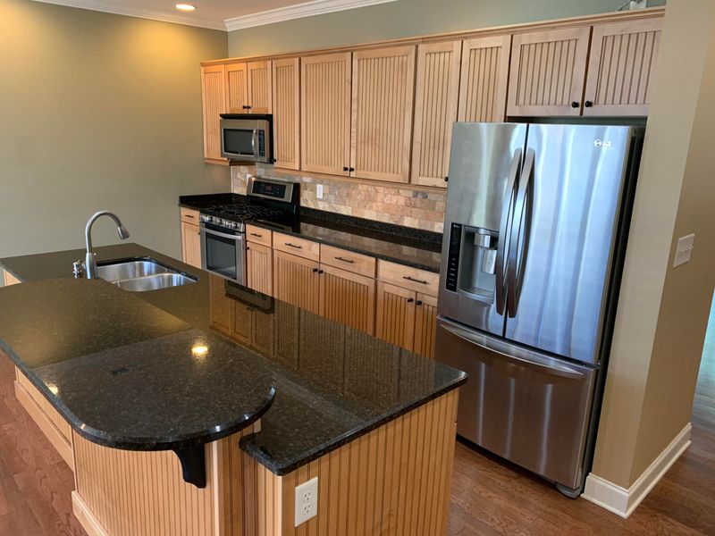 120 E Groves Park Blvd, Oak Ridge, TN 37830