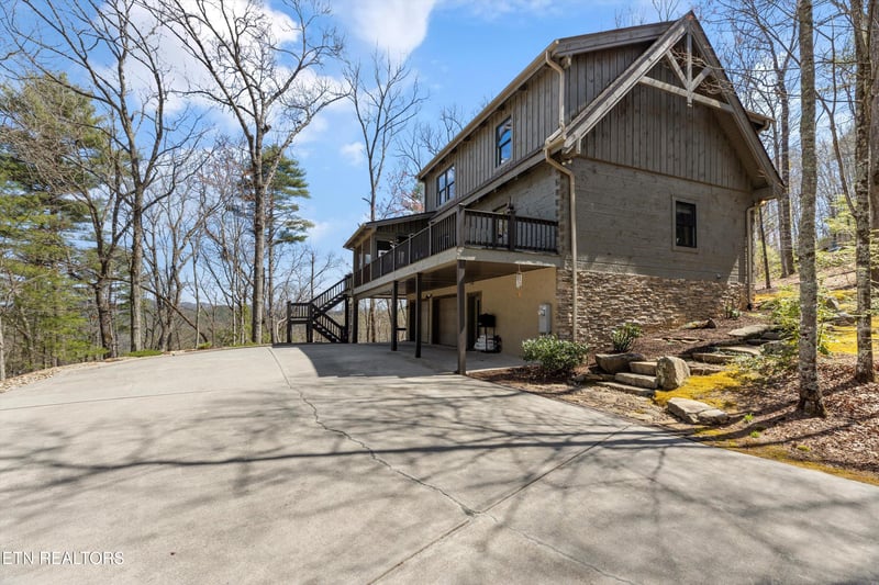 120 Fence Rail Gap Rd, Walland, TN 37886