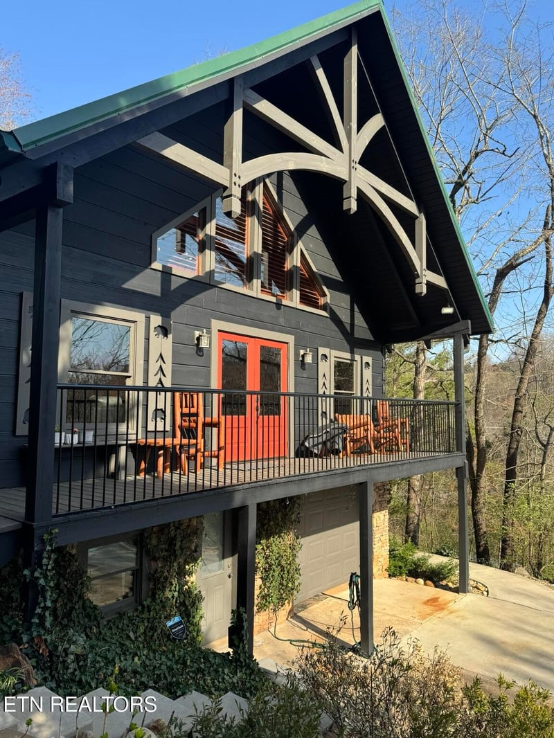 120 Griffitts Keep Ct, Greenback, TN 37742