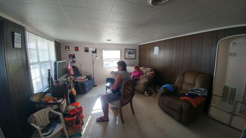 120 Johnson Rd, Oak Ridge, TN 37830