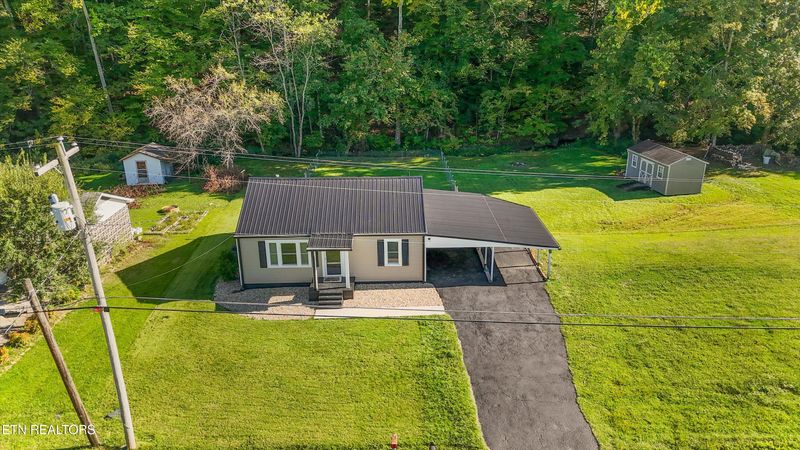 120 Keylon Dr, Harriman, TN 37748