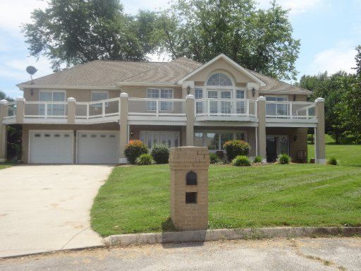 120 Lakewood Ldg, Kingston, TN 37763