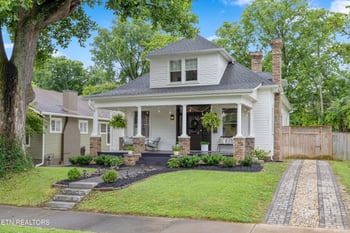 120 Leonard Pl, Knoxville, TN 37917