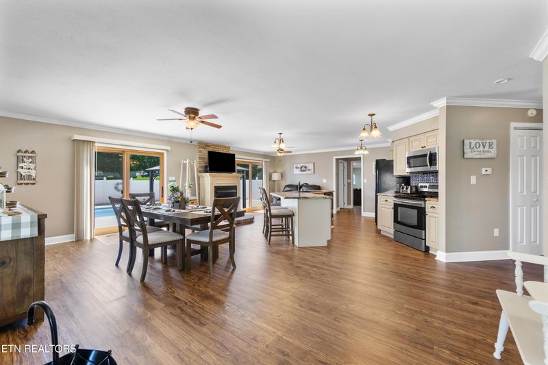 120 Magnolia Ln, Jacksboro, TN 37757