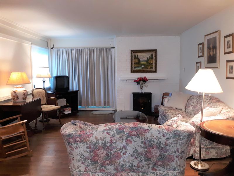 120 Meadow Rd, Oak Ridge, TN 37830