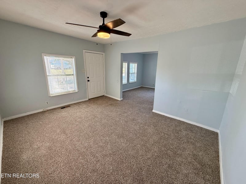 120 Pickering St, Knoxville, TN 37914