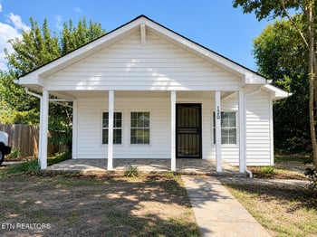 120 Pickering St, Knoxville, TN 37914