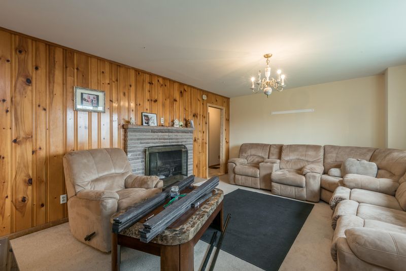120 Prayer Ln, Powell, TN 37849