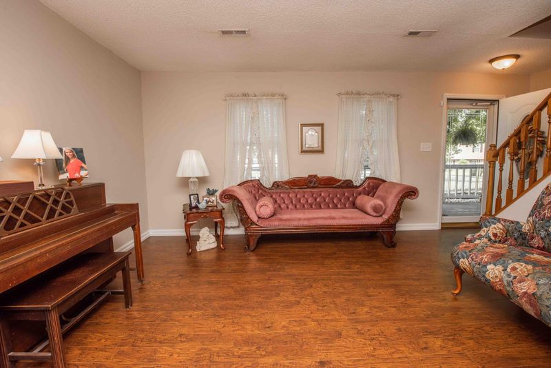 120 Ruth St, Corryton, TN 37721