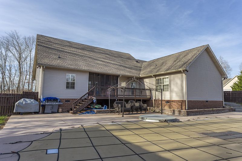 120 Shadows Lawn, Athens, TN 37303