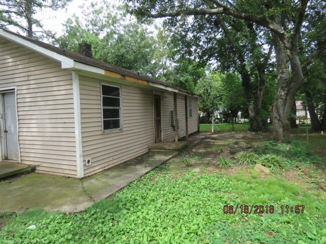 120 W Newcomen St, Alcoa, TN 37701