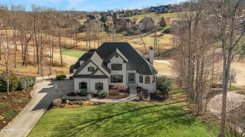 120 Wedgewood Dr, Lenoir City, TN 37772