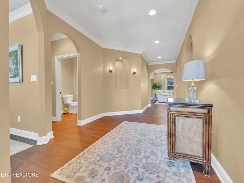 120 White Hawk Dr, Vonore, TN 37885