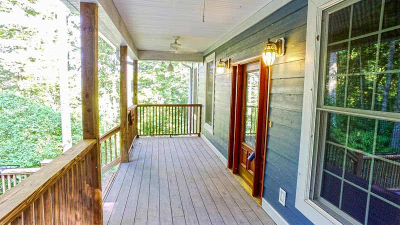 120 Wiltshire Dr, Oak Ridge, TN 37830