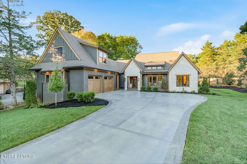 12001 Congressional Point, Knoxville, TN 37934