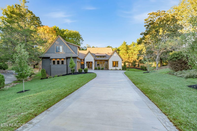 12001 Congressional Point, Knoxville, TN 37934