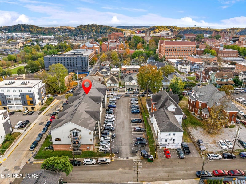 1201 Laurel Ave #304, Knoxville, TN 37916