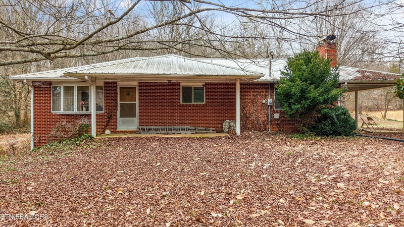 1201 Laurel Bluff Rd, Kingston, TN 37763