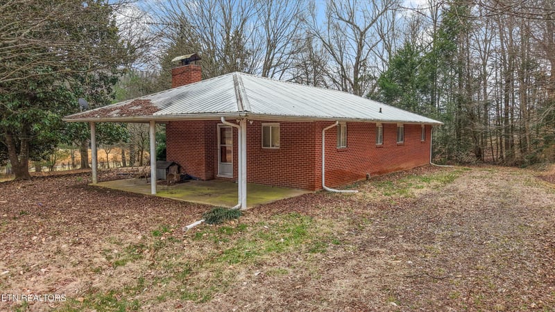 1201 Laurel Bluff Rd, Kingston, TN 37763