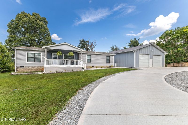 1201 Main St, Loudon, TN 37774
