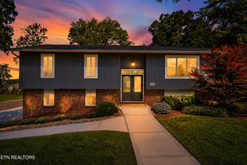 12017 W Kings Gate Rd, Knoxville, TN 37934