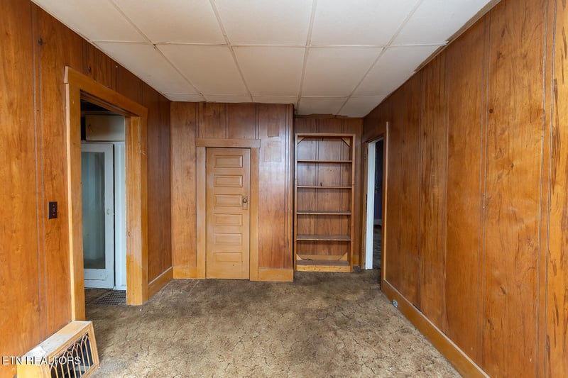 1202 Georgia Ave, Athens, TN 37303