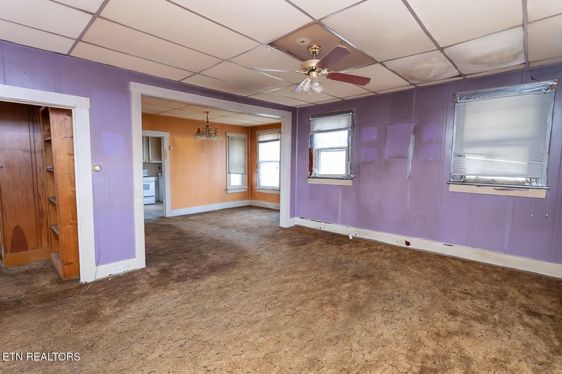 1202 Georgia Ave, Athens, TN 37303